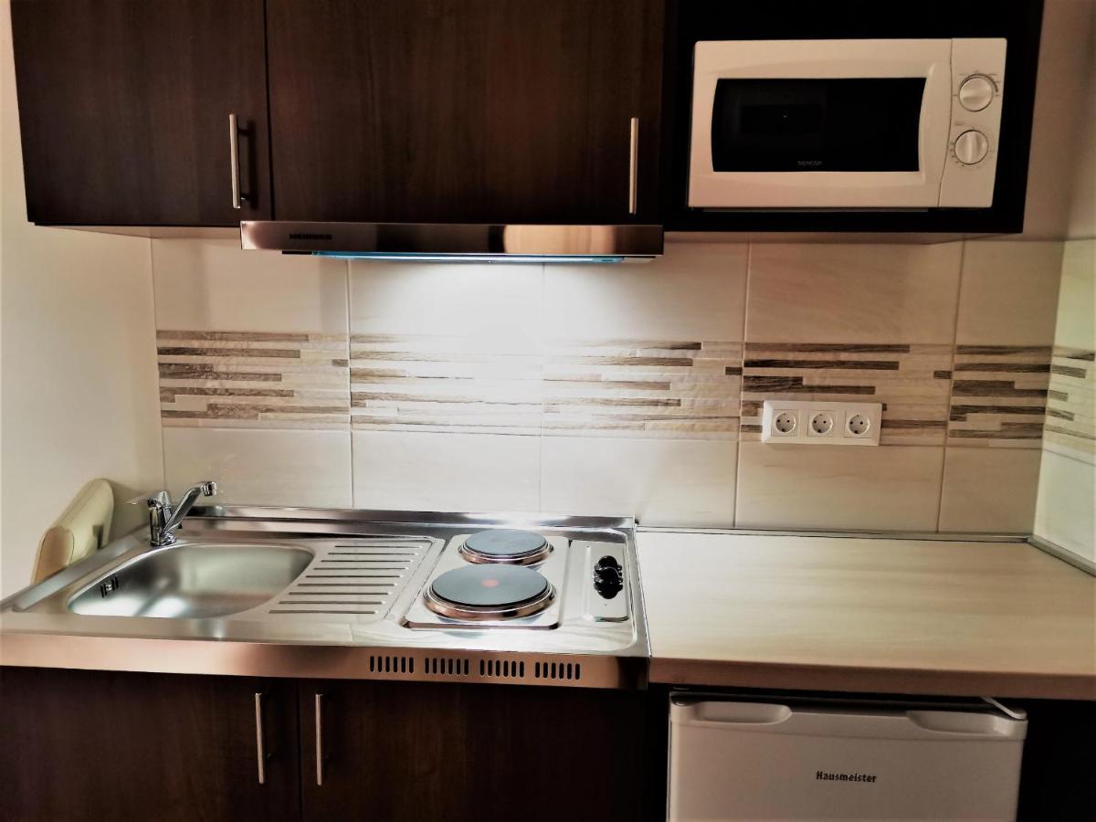 Termal Apartmanhaz เวเรเชกแฮซ ภายนอก รูปภาพ