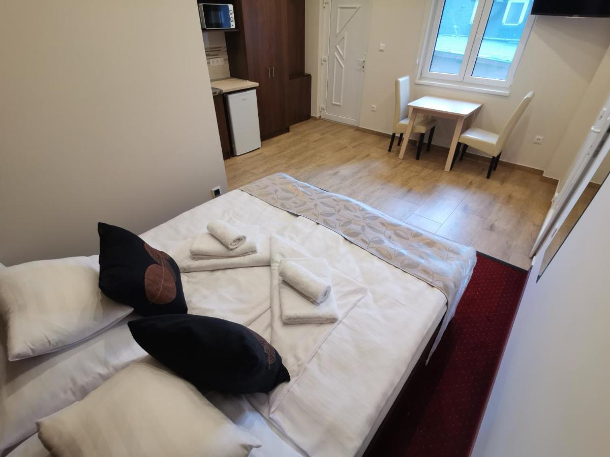 Termal Apartmanhaz เวเรเชกแฮซ ภายนอก รูปภาพ